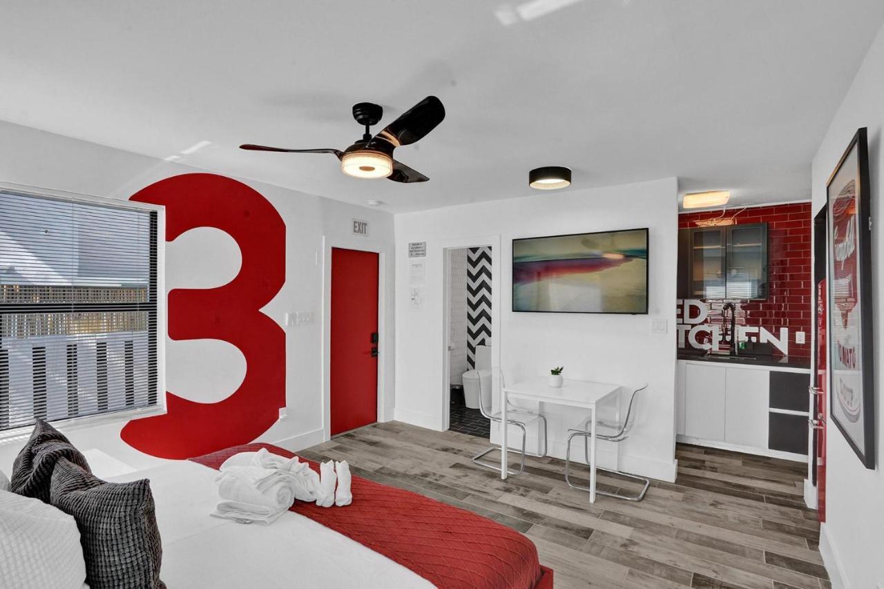 Hollywood Apartments Host By Beenomad Eksteriør bilde